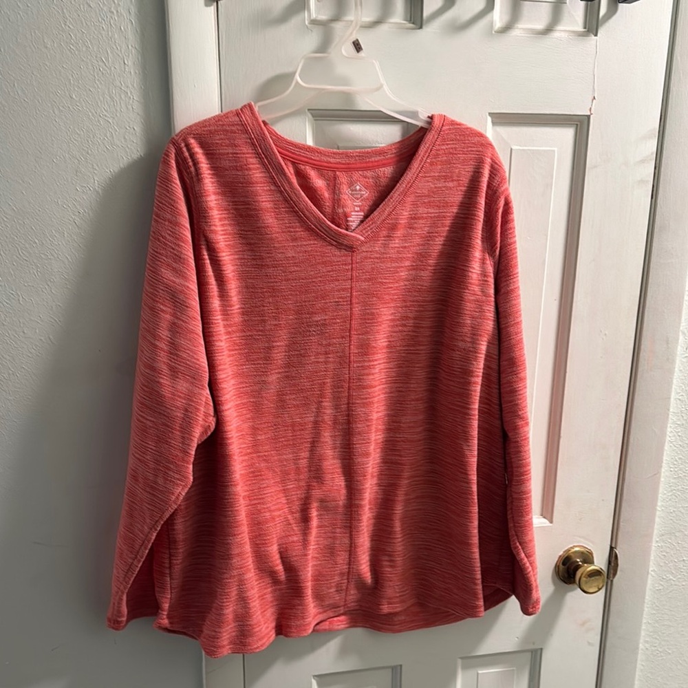 Coral V-Neck Long Sleeve Top